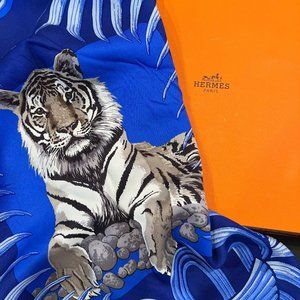 Hermes Scarf Carres 70 Tigre Royal King Never Used with Box